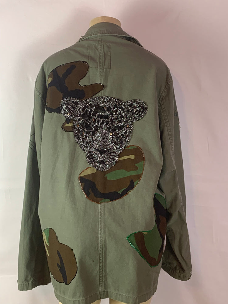 Black King theme army green mens Jacket size XL