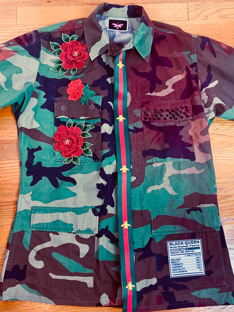 Red dyed authentic Camouflage I am Magic jacket med
