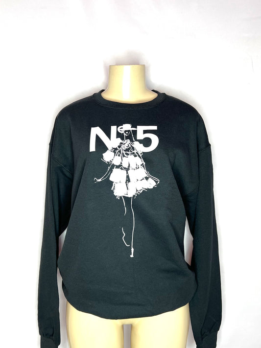 Black long sleeve No.5 sweatshirt