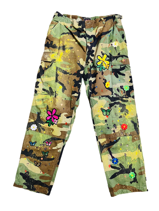 Sunshine themed camouflage unisex camouflage pant size med